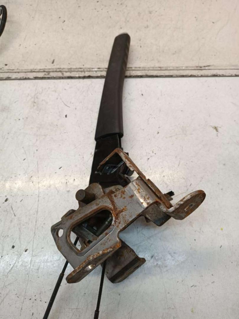 рычаг ручного тормоза (ручника) Peugeot 307 1 поколение 2002, 2.0 л., бензин, 9636797977 - фото №1