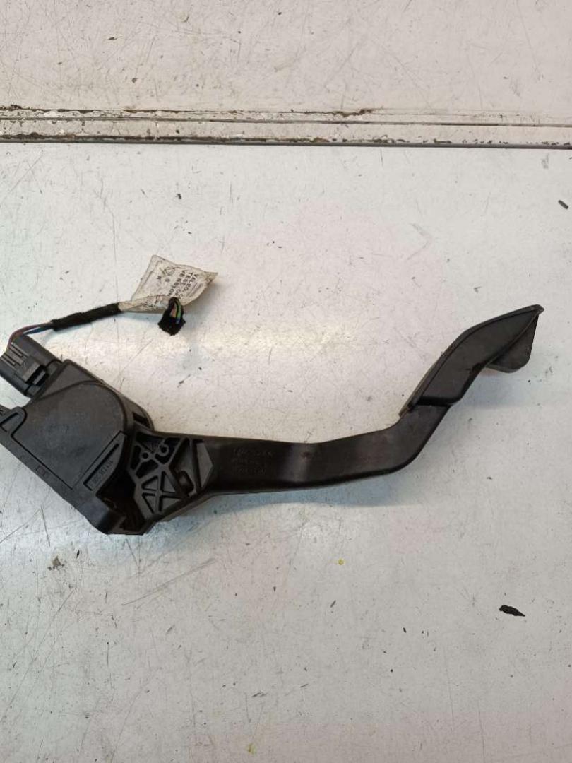 педаль Citroen C3 1 поколение 2006, 1.3 л., бензин, МКПП, 0280755084, 9680756880 - фото №1