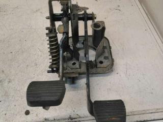 узел педальный (блок педалей) Peugeot 206 1 поколение 2003, 1.6 л., бензин, МКПП, хетчбэк 5 дв.