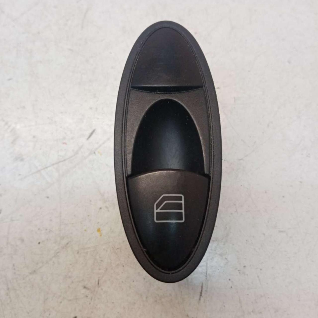 кнопка стеклоподъемника двери Mercedes-Benz E-Класс W211/S211 2004, 2.2 л., дизель, универсал, A2118218551 - фото №1