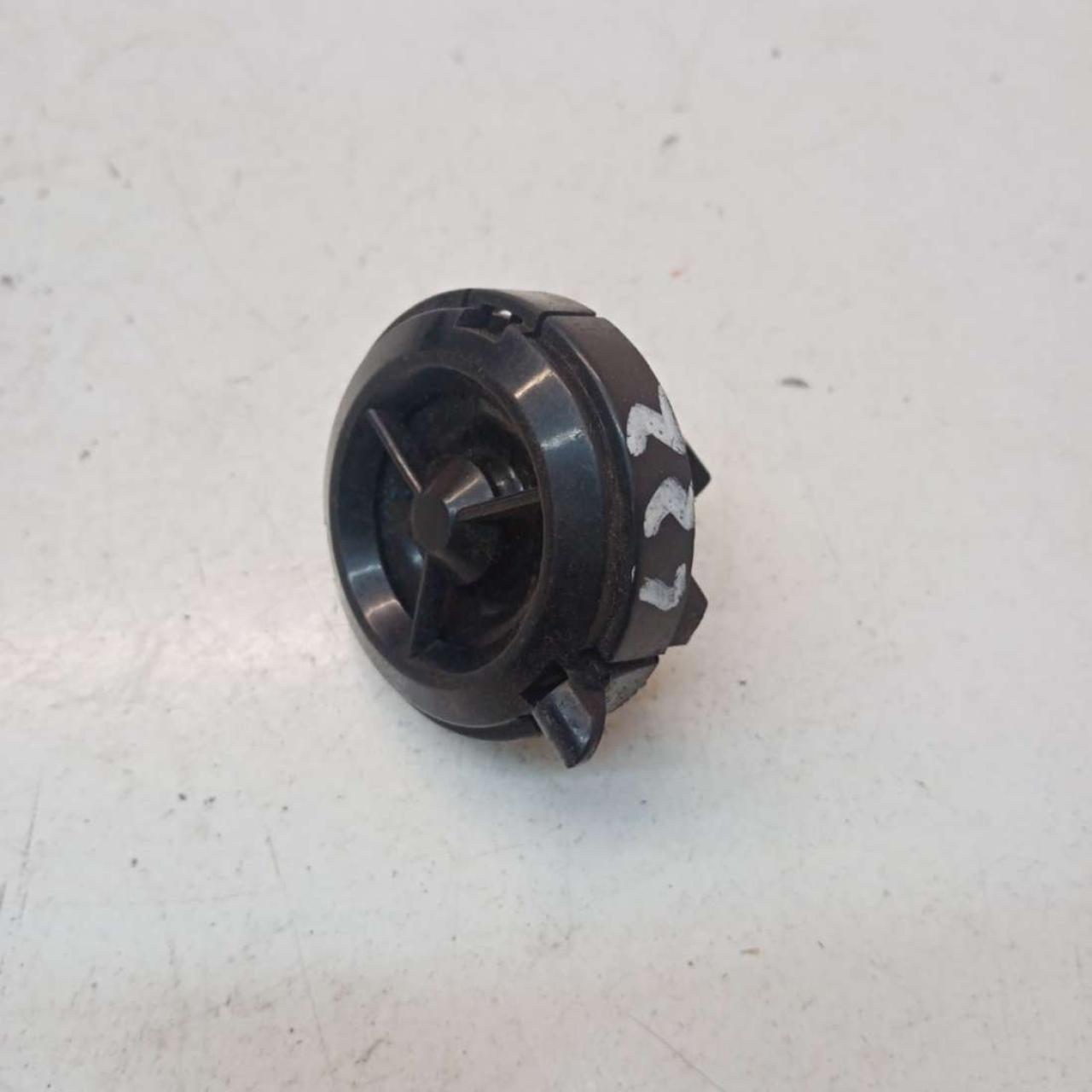 динамик высокочастотный (пищалка) Mercedes-Benz E-Класс W211/S211 2004, 2.2 л., дизель, универсал, A2118200202 - фото №1