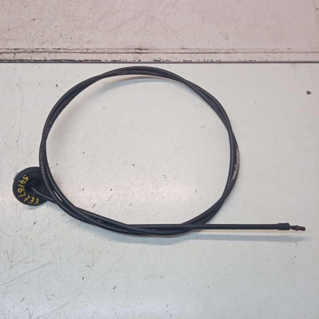 трос капота Mercedes-Benz Vito W638 2001, 2.2 л., OM 611.980, дизель, МКПП, микроавтобус, A6387500159, A6389971381 - фото №1