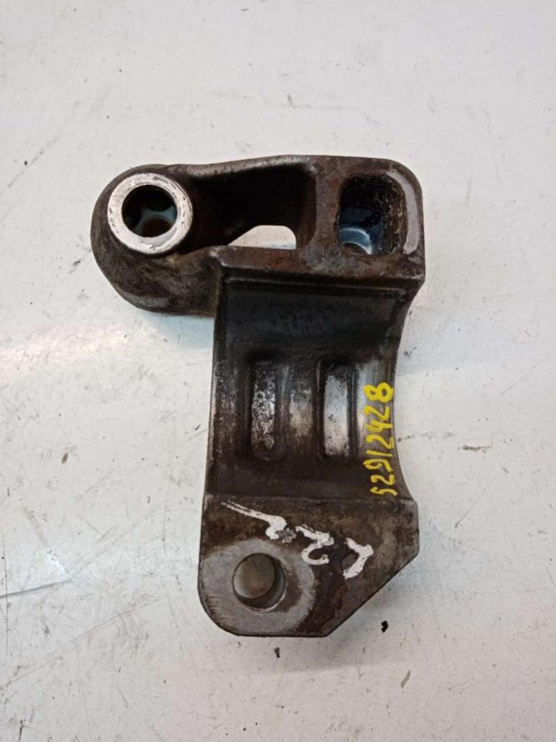 крепление стабилизатора / втулки стабилизатора Mercedes-Benz E-Класс W211/S211 2004, 2.2 л., дизель, универсал, A2113231126 - фото №1