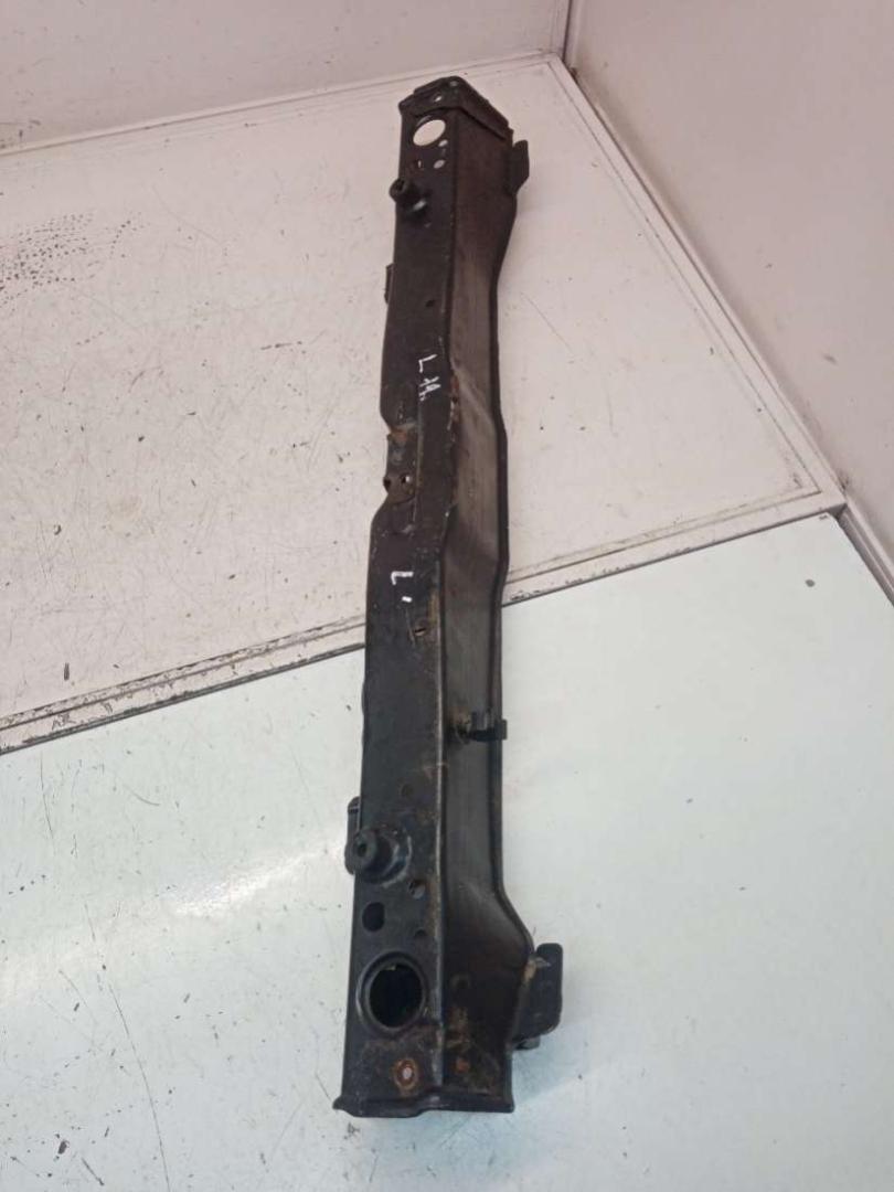 балка под радиатор Renault Laguna 2 поколение 2004, 1.8 л., бензин, МКПП, хетчбэк 5 дв., 2816523, TRP2816523 - фото №1