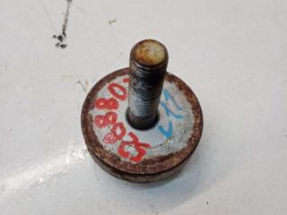 болт двигателя Renault Laguna 2 поколение 2004, 1.8 л., бензин, МКПП, хетчбэк 5 дв.