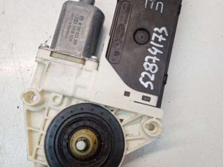 моторчик стеклоподъемника передний правый Renault Laguna 3 поколение 2009, 2.0 л., дизель, МКПП, хетчбэк 5 дв., 807300003R, 978405101, 988576101, 5556210302, 5556210200, 978408100, 0130822331