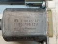 моторчик стеклоподъемника передний правый Renault Laguna 3 поколение 2009, 2.0 л., дизель, МКПП, хетчбэк 5 дв., 807300003R, 978405101, 988576101, 5556210302, 5556210200, 978408100, 0130822331 - фото №8