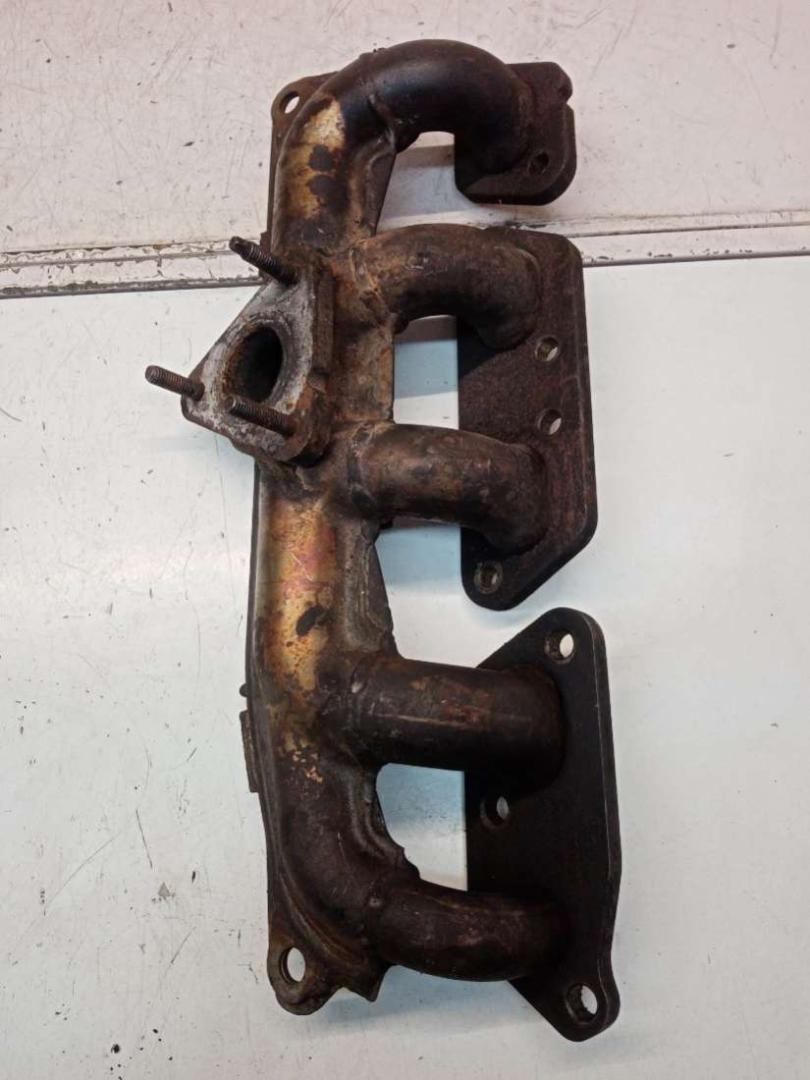 коллектор выпускной Renault Laguna 2 поколение 2001, 2.2 л., дизель, H8200277302, 8200277302, 8200315418 - фото №1