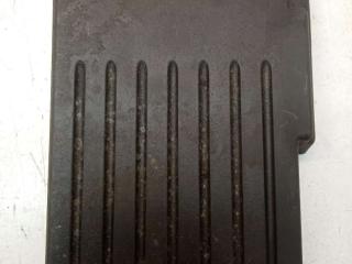 крышка блока предохранителей Peugeot 406 1 поколение [рестайлинг] 2001, 9626780580