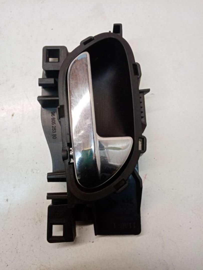 ручка внутренняя задняя правая Peugeot 308 T7 2008, 1.4 л., EP3, бензин, МКПП, 9660525380, 9685950277 - фото №1