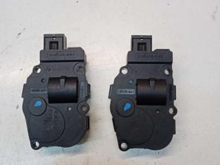 моторчик заслонки печки Mercedes-Benz R-Класс W251 [рестайлинг] 2009, 3.0 л., OM 642.950, дизель, АКПП, минивэн, 412650750, 410475520