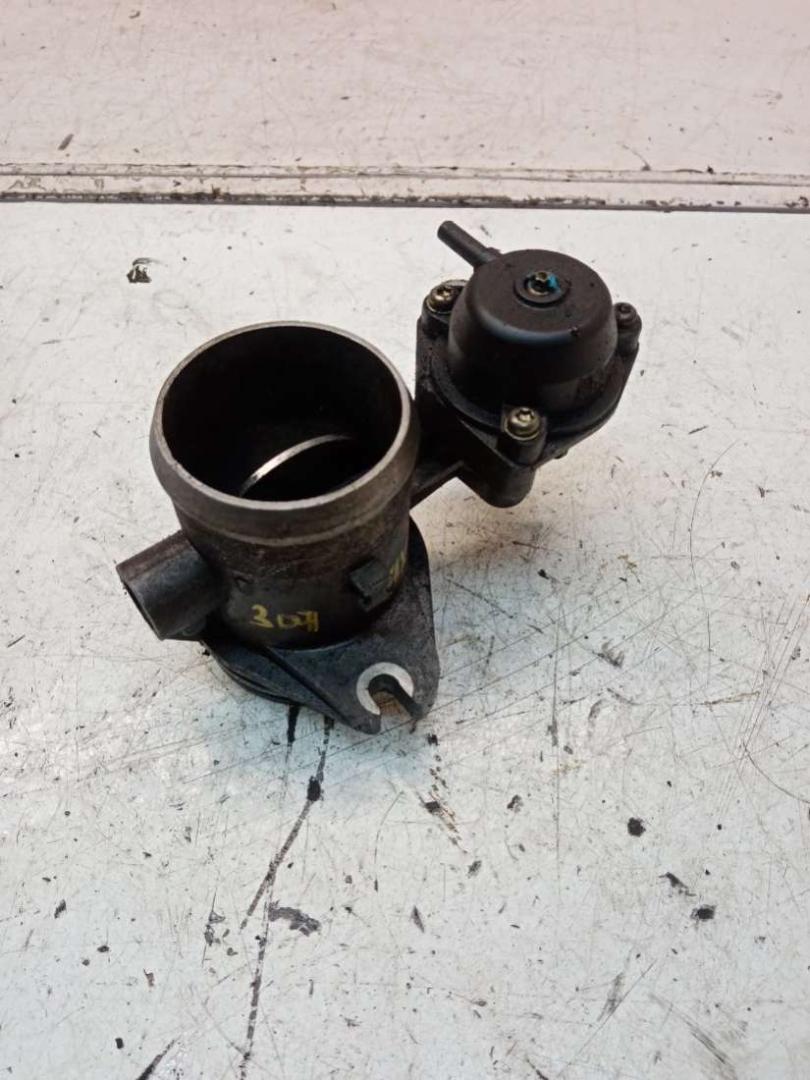 заслонка дроссельная Peugeot 307 1 поколение 2002, 2.0 л., HDi, дизель, 23296002, PSA6480200A3, PSA643244, 72807, 72809 - фото №1
