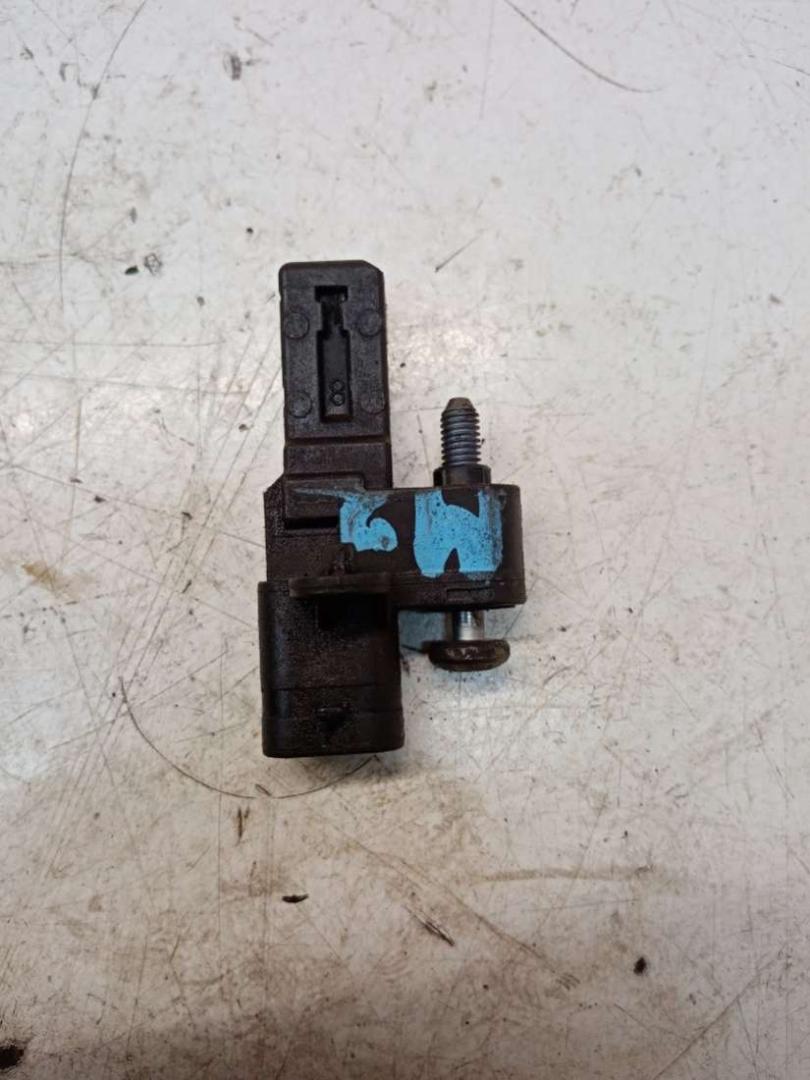 датчик коленвала Peugeot 308 T7 2008, 1.4 л., EP3, бензин, МКПП, V756175380, 756175380, V75617538001 - фото №1