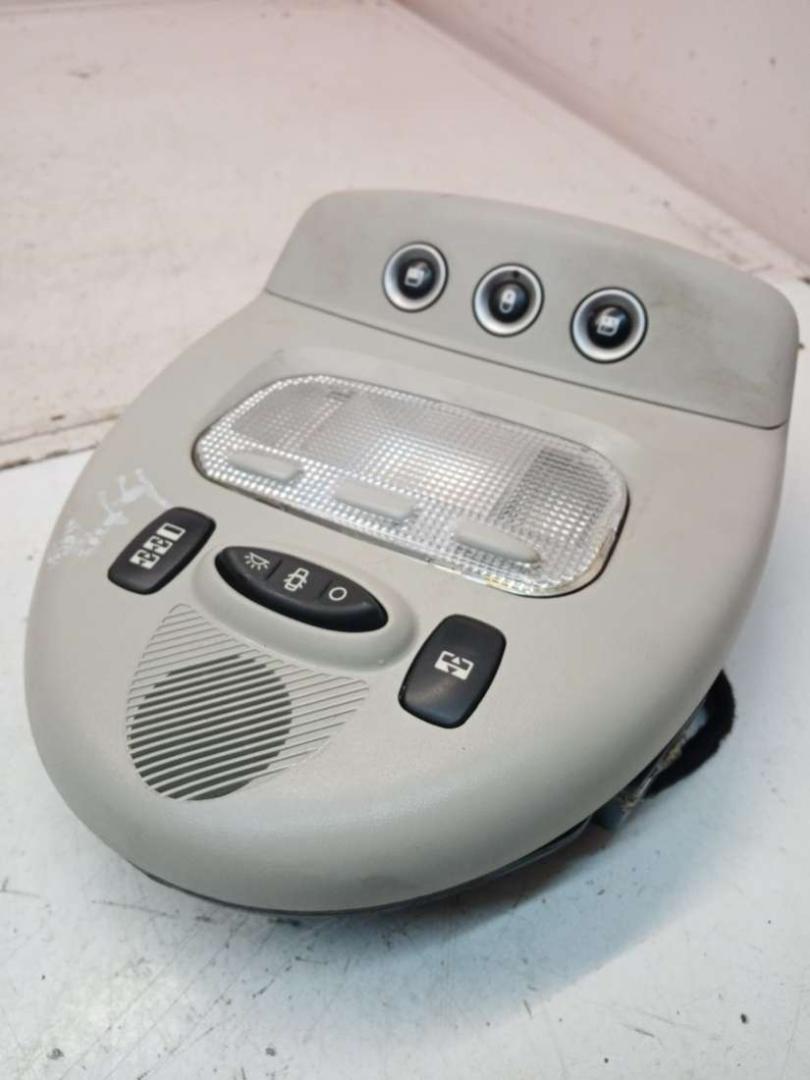 фонарь салона (плафон) Peugeot 807 1 поколение 2006, 2.0 л., RHM (DW10ATED4), дизель, АКПП, минивэн, 215682, 215664, P1046B, 115605326, 11560532616 - фото №1