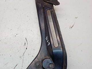 крепление ( кронштейн ) крыла Peugeot 807 1 поколение 2006, 2.0 л., RHM (DW10ATED4), дизель, АКПП, минивэн, 14000388