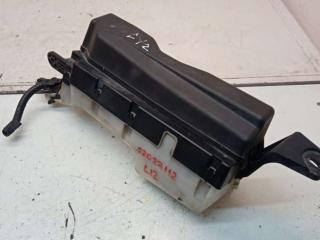 блок предохранителей Toyota Corolla Verso 2 поколение AR10 [рестайлинг] 2007, 2.2 л., 2AD-FTV, дизель, МКПП, минивэн, 8179PA1