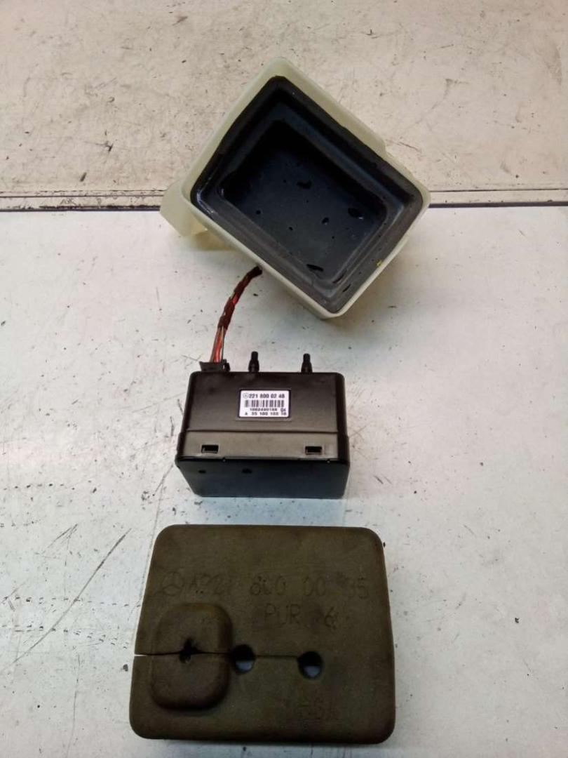 компрессор подкачки сидений Mercedes-Benz S W221 5 поколение (2005-2009) 2006, 3.0 л., дизель, АКПП, A2218000248, A3510010010, A2218000018, A2218000035 - фото №1