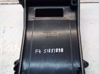 крышка блока предохранителей Mercedes-Benz S W221 5 поколение (2005-2009) 2006, 3.0 л., дизель, АКПП, A2215400682