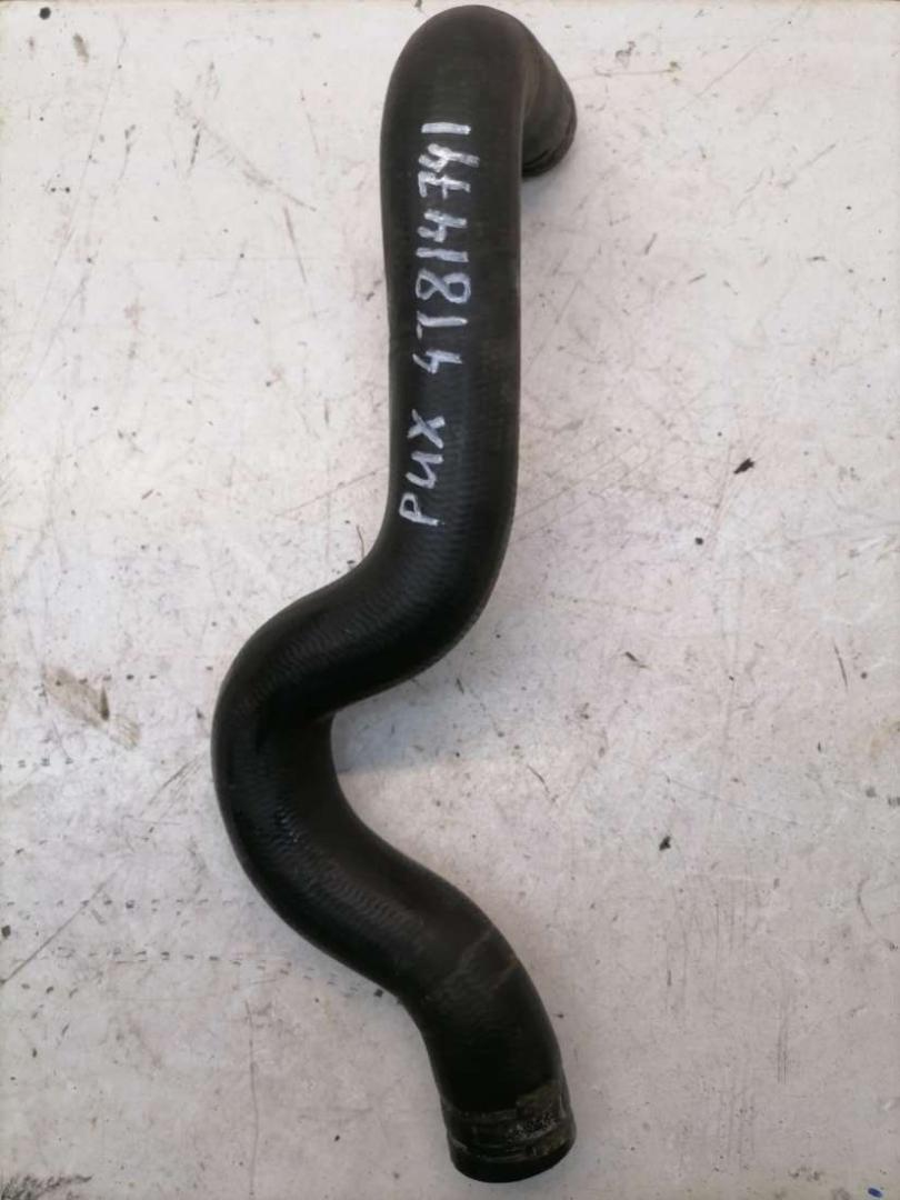 патрубок (трубопровод, шланг) Peugeot 307 1 поколение 2001 - фото №1