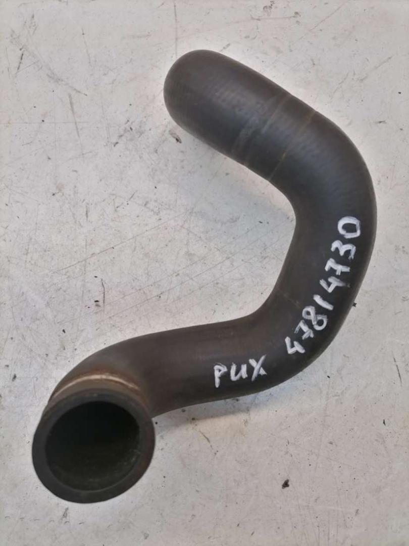 патрубок (трубопровод, шланг) Peugeot 307 1 поколение 2001 - фото №1