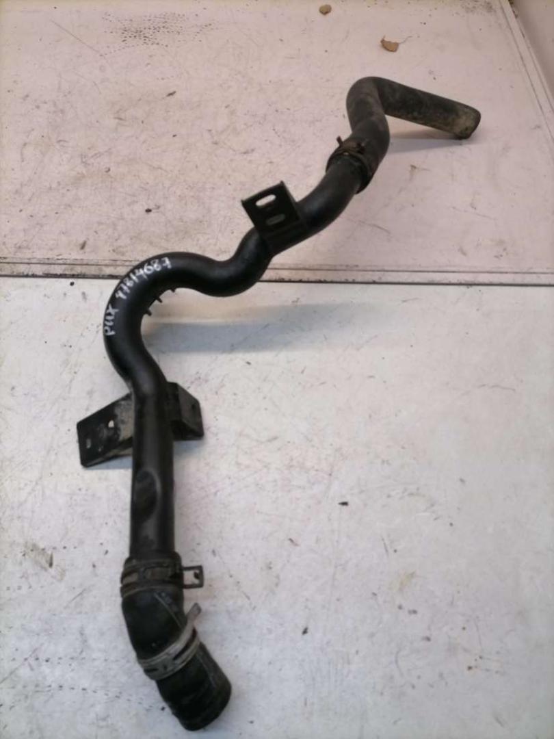 трубка охлаждающей жидкости Peugeot 207 2001, 9640621780 - фото №1
