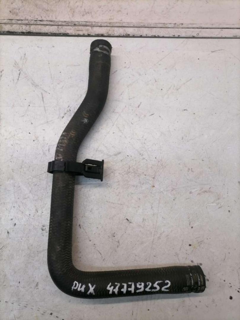 патрубок (трубопровод, шланг) Peugeot 307 1 поколение 2001 - фото №1