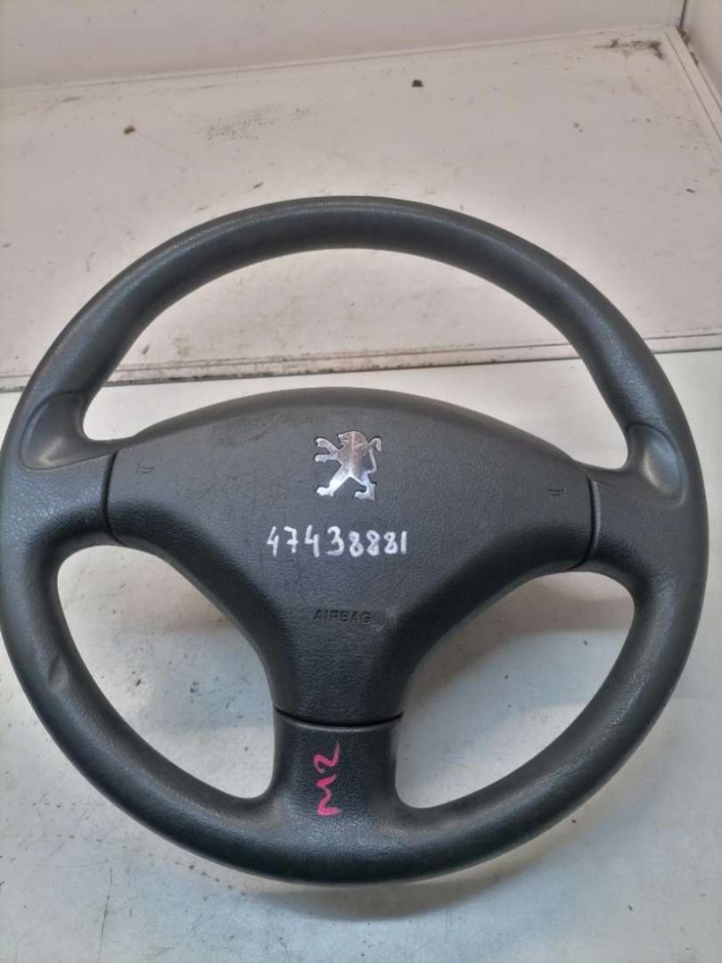 руль Peugeot 308 T7 2008, 1.4 л., EP3, бензин, МКПП, 61886117 - фото №1