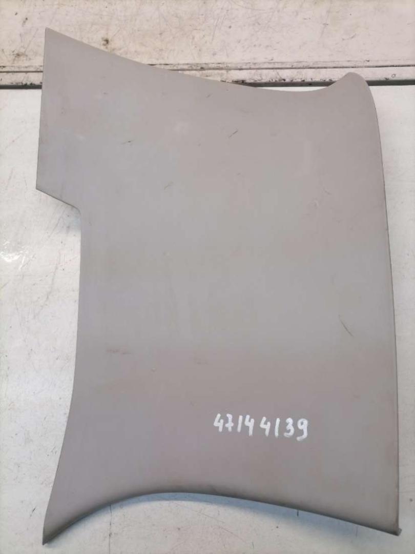 обшивка стойки Peugeot 308 T7 2008, 1.4 л., EP3, бензин, МКПП, 9656762180 - фото №1