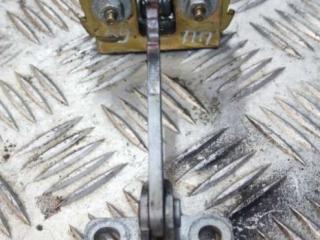 ограничитель открывания двери Peugeot 406 1 поколение [рестайлинг] 2000, 2.0 л., дизель, МКПП, седан