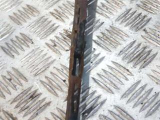 щеткодержатель задний Volkswagen Polo 4 поколение 2002, 1.2 л., бензин, МКПП