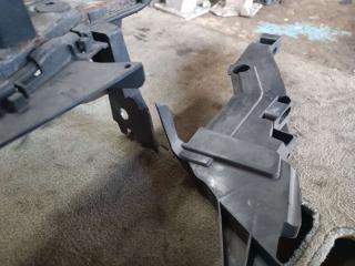 передняя панель крепления облицовки (телевизор) Renault Laguna 3 поколение 2009, 2.0 л., дизель, МКПП, хетчбэк 5 дв.