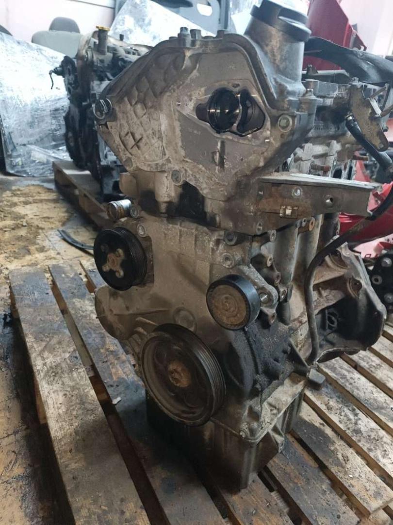 двигатель Smart Forfour 1 поколение 2005, 1.5 л., дизель, МКПП, OM639.939, 639939, R6390162101 - фото №1