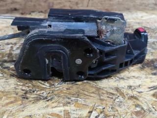 замок двери передней правой Hyundai Terracan 1 поколение [рестайлинг] 2004, 2.9 л., дизель, МКПП, внедорожник 5 дв.