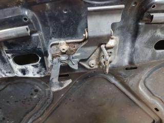 замок капота Volkswagen Polo 4 поколение 2002, 1.2 л., бензин, МКПП