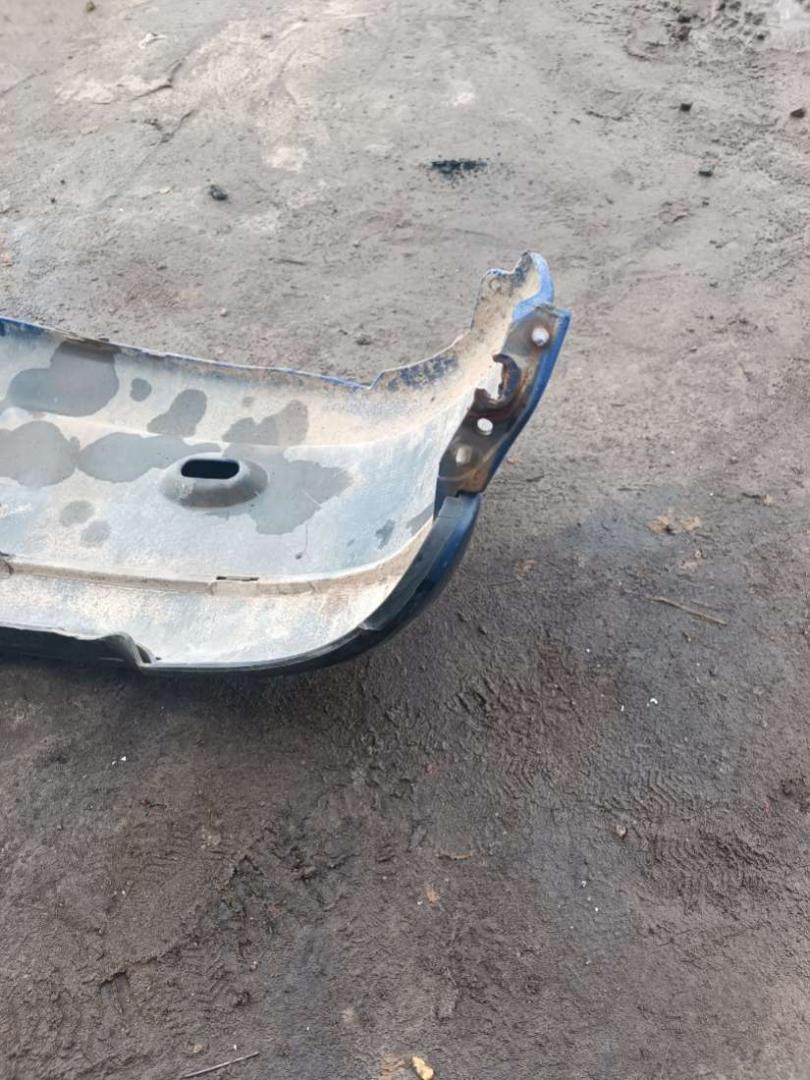 бампер задний Peugeot 206 1 поколение 2003, 1.1 л., бензин, МКПП, купе - фото №1