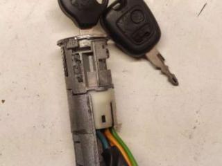 замок зажигания Peugeot 206 1 поколение 2003, 1.1 л., бензин, МКПП, купе