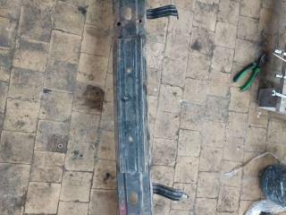 усилитель бампера переднего Hyundai Coupe GK 2002, 2.0 л., бензин, МКПП, купе