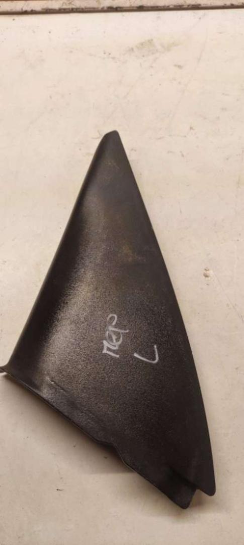 заглушка зеркала Nissan Almera N16 2002, 1.5 л., бензин, МКПП, седан - фото №1