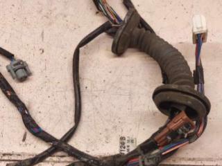 дверная проводка Nissan Almera N16 2002, 1.5 л., бензин, МКПП, седан