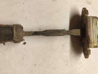 ограничитель открывания двери задней Nissan Almera N16 2002, 1.5 л., бензин, МКПП, седан