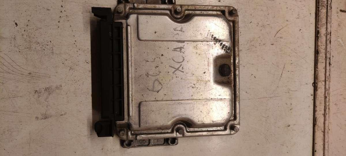 блок управления двигателем Citroen Xsara 1 поколение 2000, 0281010031, 9635158280 - фото №1