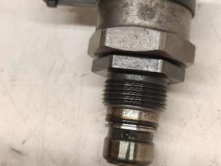 pегулятор давления топлива Renault Laguna 3 поколение 2009, 2.0 л., дизель, МКПП, хетчбэк 5 дв., 8200610770, 0281002800