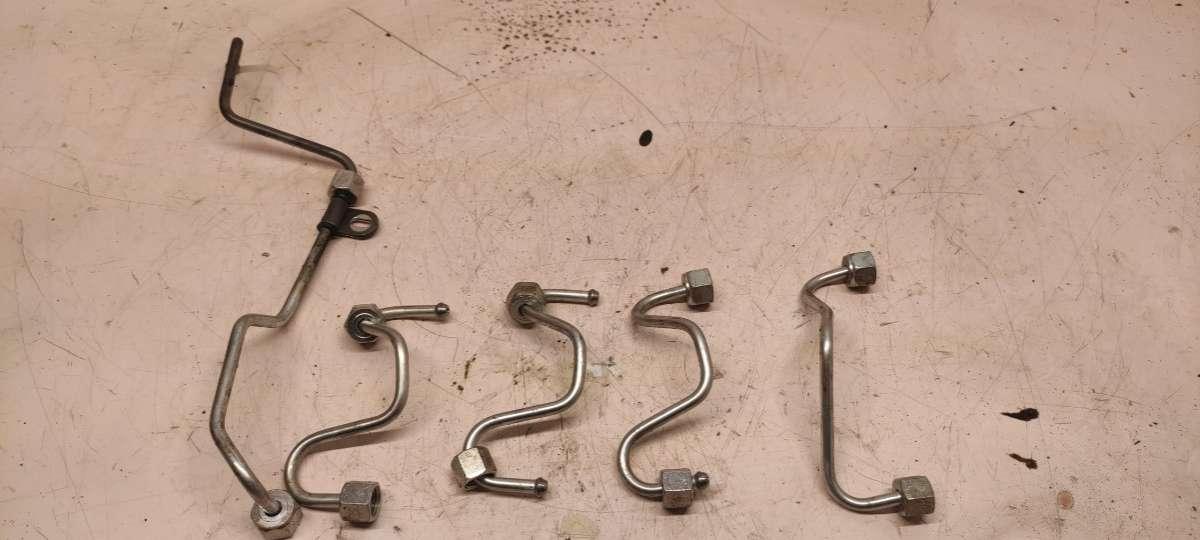 трубка топливная Renault Laguna 3 поколение 2009, 2.0 л., дизель, МКПП, хетчбэк 5 дв. - фото №1