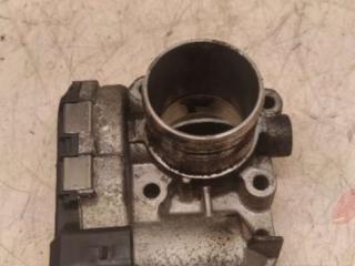 заслонка дроссельная Renault Laguna 3 поколение 2009, 2.0 л., дизель, МКПП, хетчбэк 5 дв., 8209330810