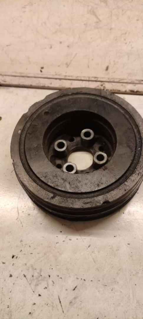 шкив коленвала Volkswagen Passat B5 2001, 1.9 л., TDi, дизель, МКПП, 038105243F, 038105243 - фото №1