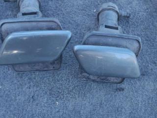 форсунка омывателя фары правая Chrysler Grand Voyager 4 поколение 2004, 2.5 л., дизель, МКПП, минивэн