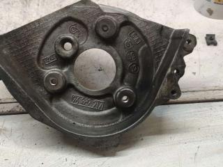 кронштейн ТНВД Peugeot 307 1 поколение 2004, 2.0 л., дизель, МКПП, хетчбэк 5 дв., 96389217