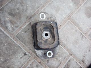 подушка крепления двигателя Renault Laguna 3 поколение 2009, 2.0 л., дизель, МКПП, хетчбэк 5 дв., 8200292828, 8200689120