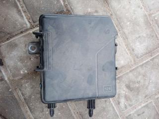 крышка блока предохранителей Renault Laguna 3 поколение 2009, 2.0 л., дизель, МКПП, хетчбэк 5 дв., 284C4001R, 319134128