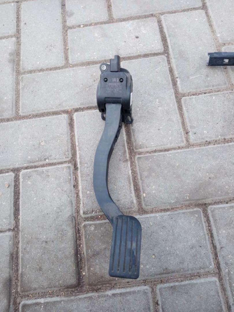 педаль Peugeot 308 T7 2010, 1.6 л., EP6, бензин, МКПП, синий, хетчбэк 5 дв., 9671434080, 0280755162, 9665916580OR00 - фото №1